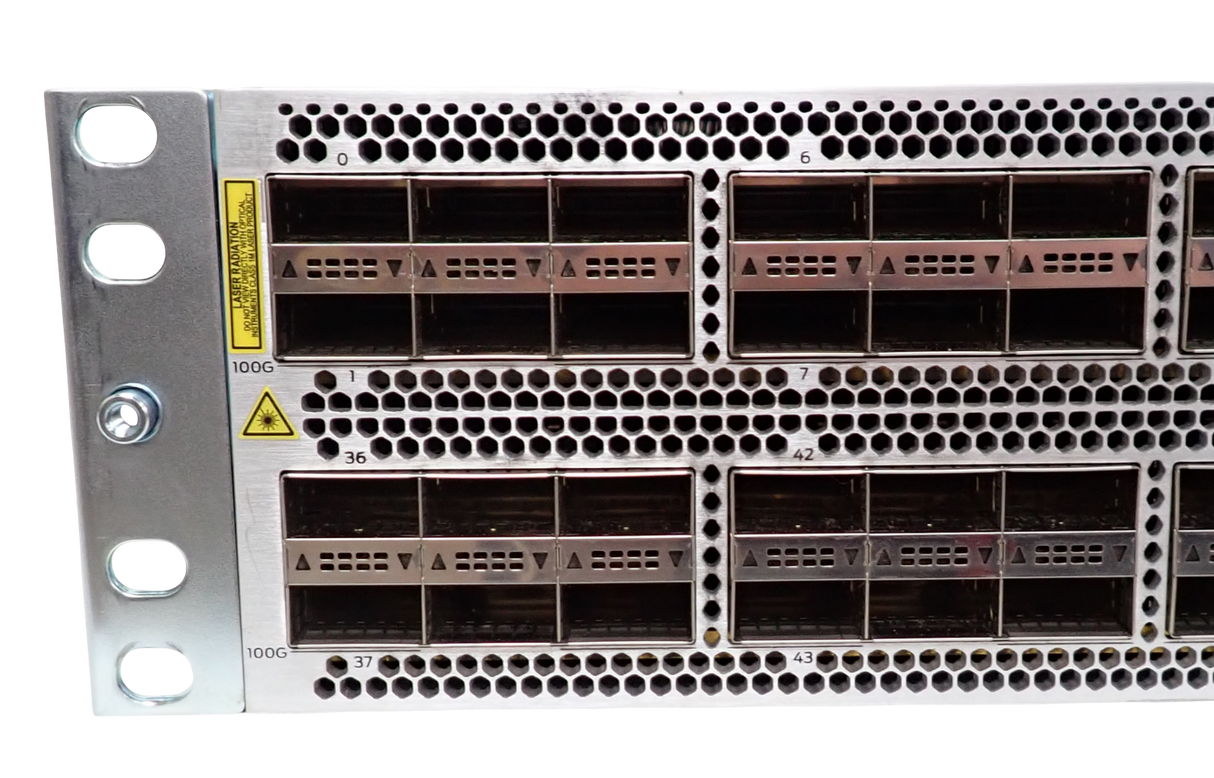 Juniper PTX1000-72Q 288x 10GE /72x 40GE / 24x 100GE QSFP+ Packet Transfer Router