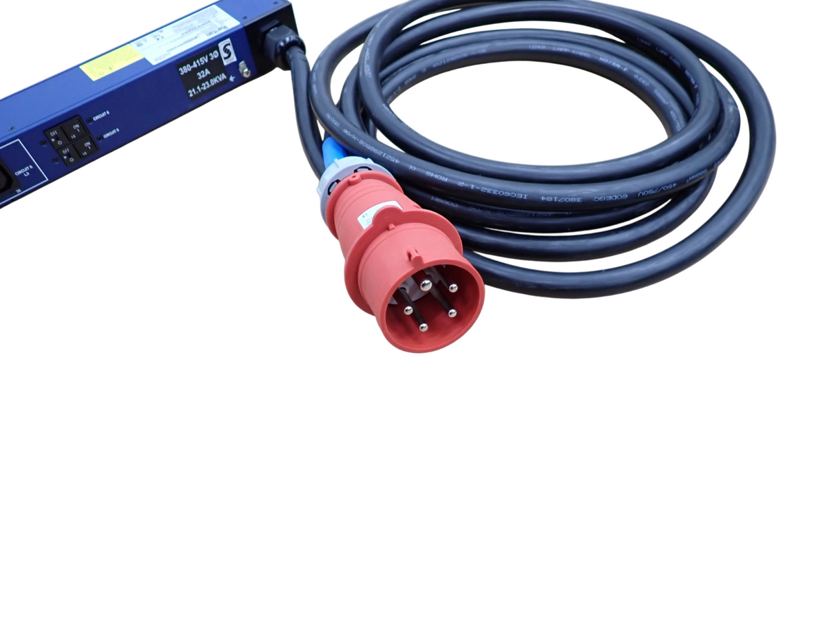 Raritan PX3-5703-V2A6K2 Three-phase 400V 32A 36x C13 0U Metered Switched PDU