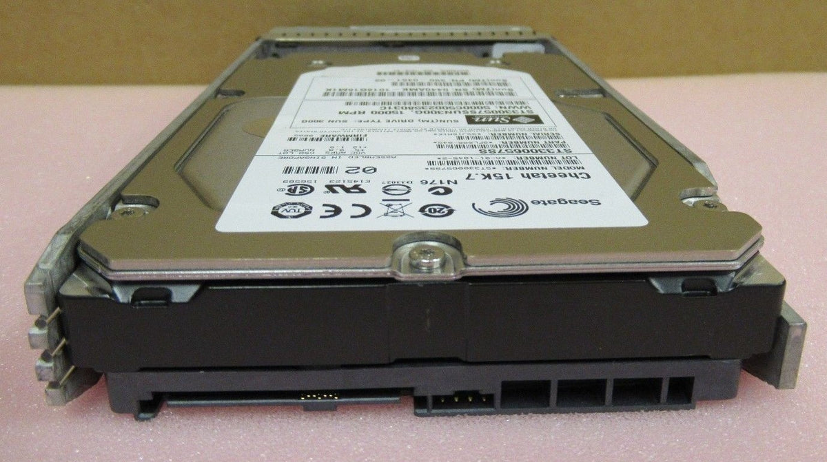 Sun MicroSystems 300GB 3.5" SAS 6Gb/s 15K 16MB HDD Server Hard Drive 390-0461-02