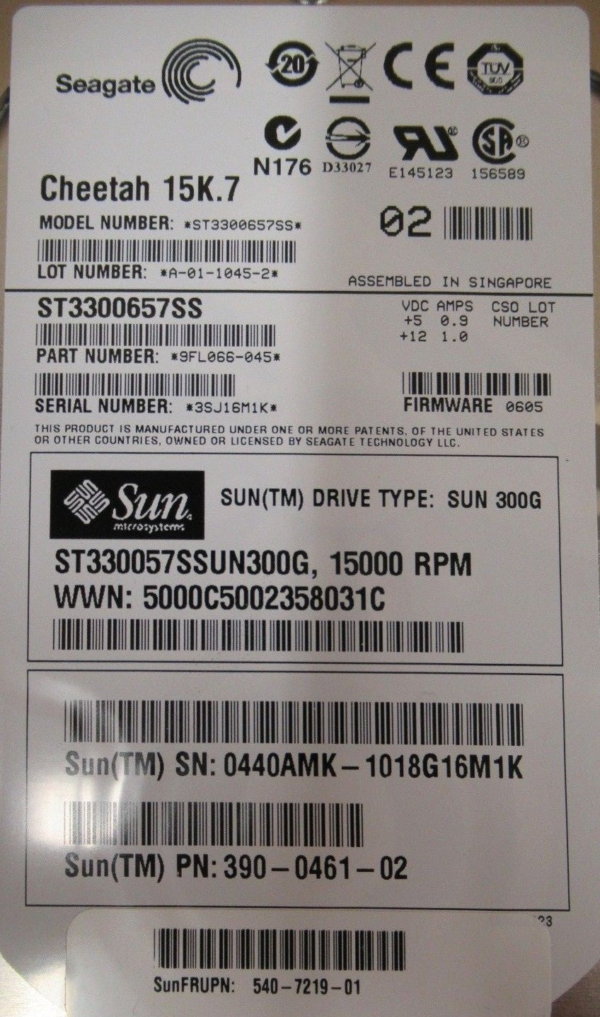 Sun MicroSystems 300GB 3.5" SAS 6Gb/s 15K 16MB HDD Server Hard Drive 390-0461-02