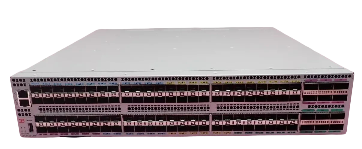 Brocade VDX 6940-144S XBR-VDX6940-64S-AC-F 96x 10GbE SFP+ 12x 40Gb QSFP+ Switch