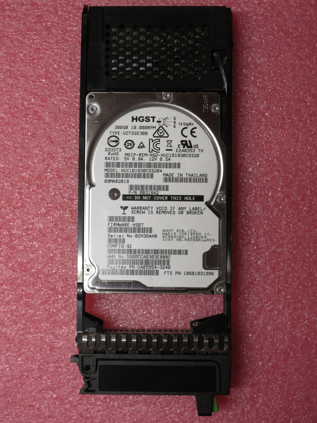 Fujitsu Eternus 300GB 10K 2.5" 12G SAS CA05954-3240 10601831996 HDD CA07339-E501
