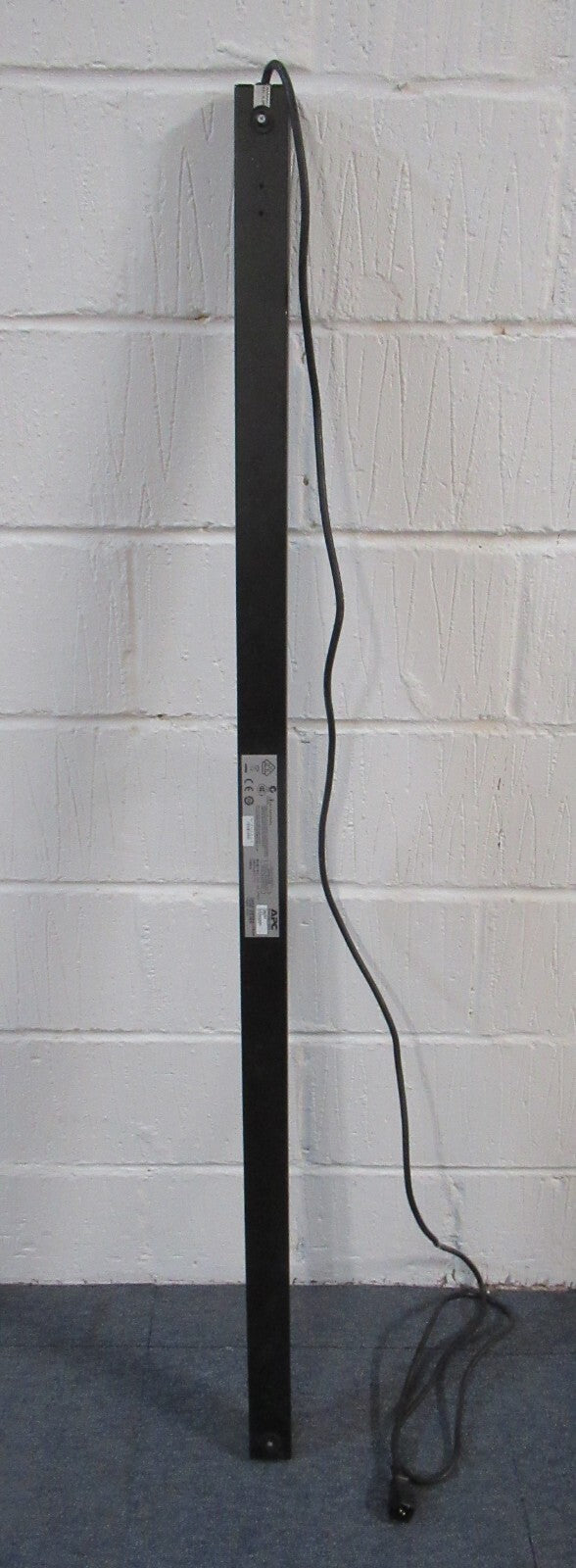 APC AP7852 20xC13 4xC19 ZeroU Switched Rack PDU Power Distribution Unit 230V 16A