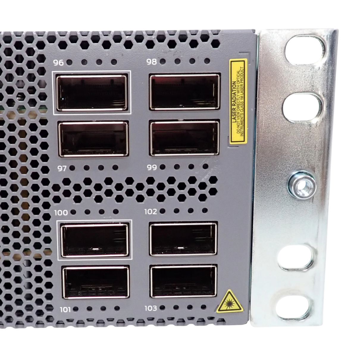 Juniper QFX5100-96S-8Q 96x 1/10Gb SFP+ + 8x 40GbE QSFP Port B2F L3 Switch 2x PSU