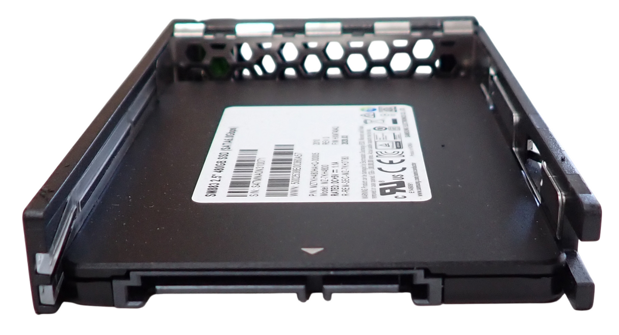 NEW Fujitsu 480GB SATA 6G Mixed-Use 2.5" Solid State Drive SSD S26361-F5675-L480