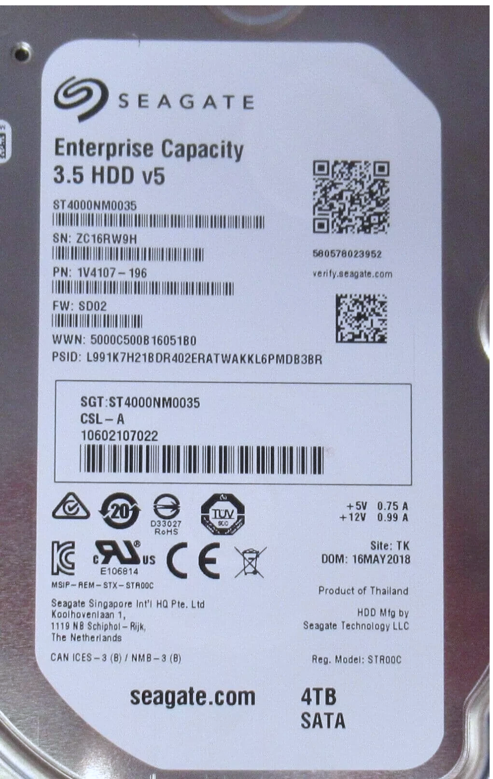 Fujitsu 4TB 7.2K SATA 6G Hot-Plug 3.5" Hard Drive HDD S26361-F3670-L400