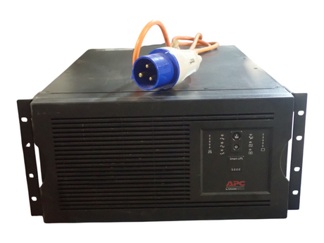 APC Smart-UPS 5000VA 5kVA 4500W 1PH SUA5000RMI5U 5U Rackmount UPS + AP9630 NMC2