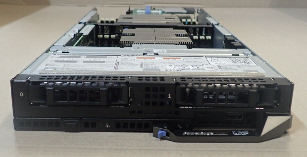 Dell PowerEdge FC640 CTO Up to 2x Intel Scalable CPU 16-DIMM 2-Bay Blade Server