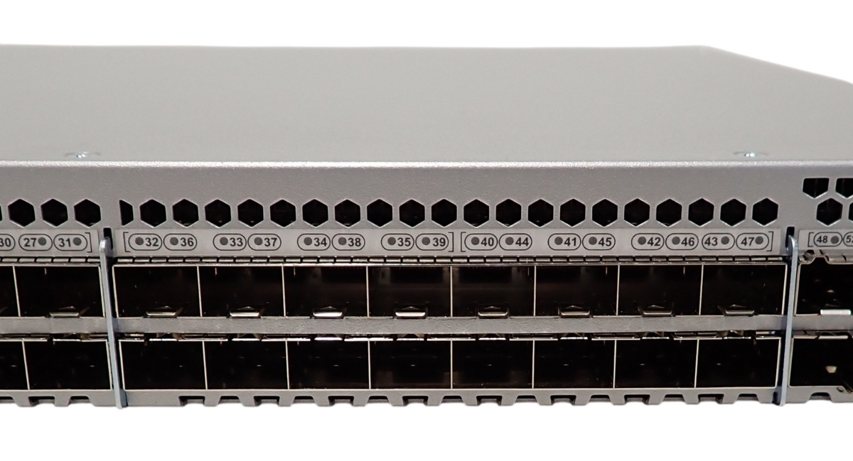 Brocade G720 48x 64GbE SFP+ + 8x 2x64G SFP-DD Port (24-Act) B2F 1U FC SAN Switch