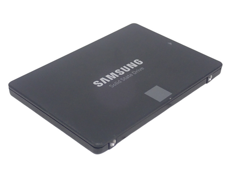Samsung 870 EVO 2TB SATA 6Gb/s 2.5" RI TLC SSD Solid State Drive MZ7L32T0HBLT