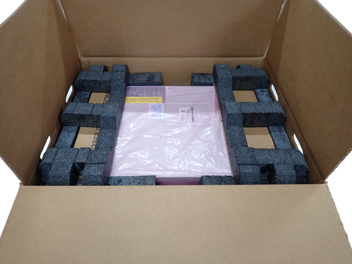 New Cisco 8102-64H-O 8100 Series 64x 100GbE QSFP28 Port F2B 2U Router with SONiC