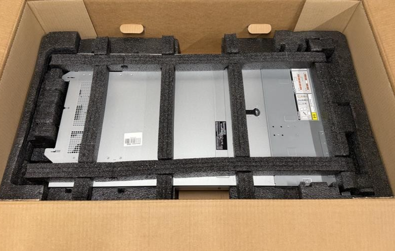 Dell PowerEdge R670 2x Intel Xeon-6 CPU Perc H965i  8x 2.5" Bay 1U CTO Server