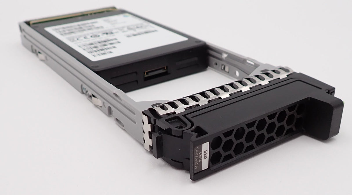 Fujitsu Eternus DX S3/S4 3.84TB SAS 12G 2.5"  ETASATF-L SSD CA08226-E636