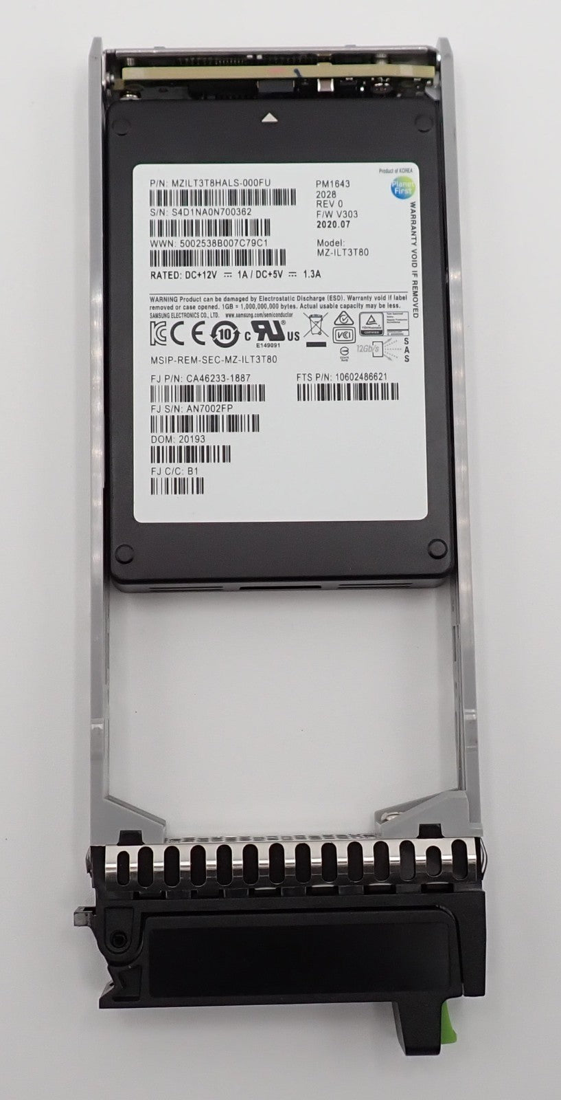 Fujitsu Eternus DX S3/S4 3.84TB SAS 12G 2.5"  ETASATF-L SSD CA08226-E636