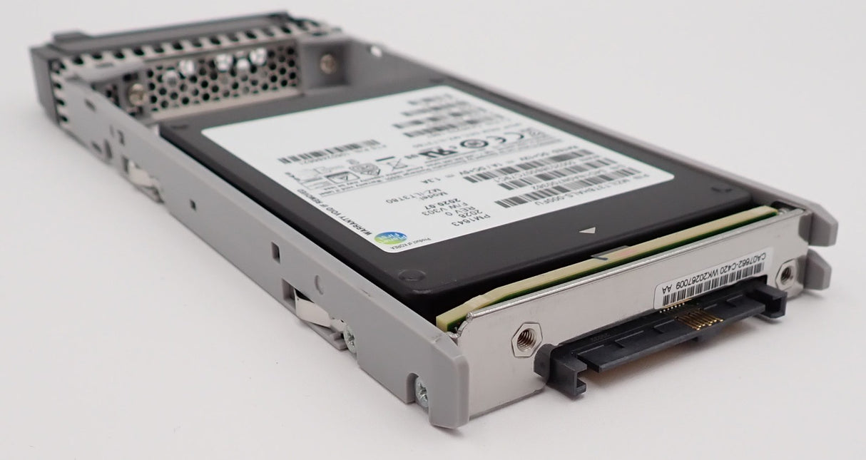Fujitsu Eternus DX S3/S4 3.84TB SAS 12G 2.5"  ETASATF-L SSD CA08226-E636