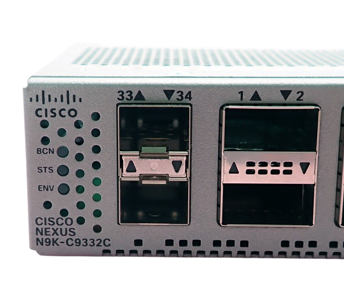 Cisco Nexus N9K-C9332C 9332C 32x 40/100GbE QSFP28 2x 10GbE SFP+ L2 1U F2B Switch
