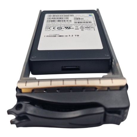 NetApp 3.2TB SSD SAS 12G MU Solid State Drive E-X4079A 111-03822 DE5600