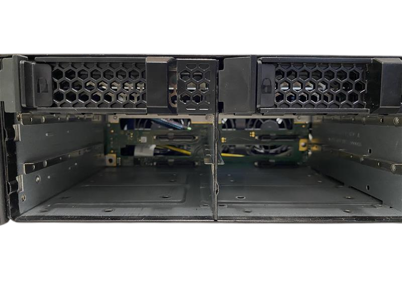 Fujitsu Primergy RX2520 M5 4x 3.5" LFF Drive Bay SAS/SATA 2U CTO Rack Server