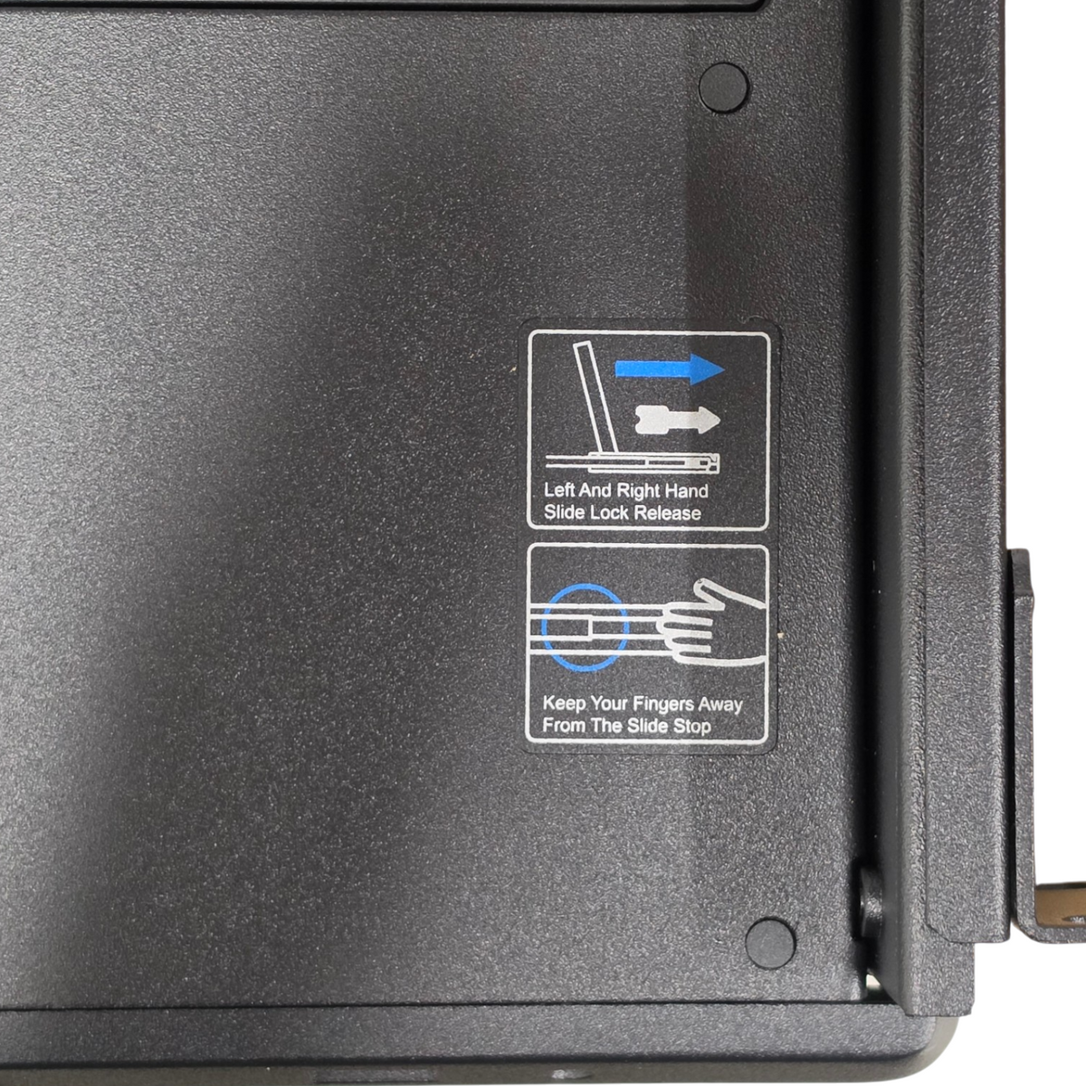 Share NEW Austin Hughes K117-801KE-EU 1U 4K 17.3" LCD Rack Mount TFT + 8 port KV
