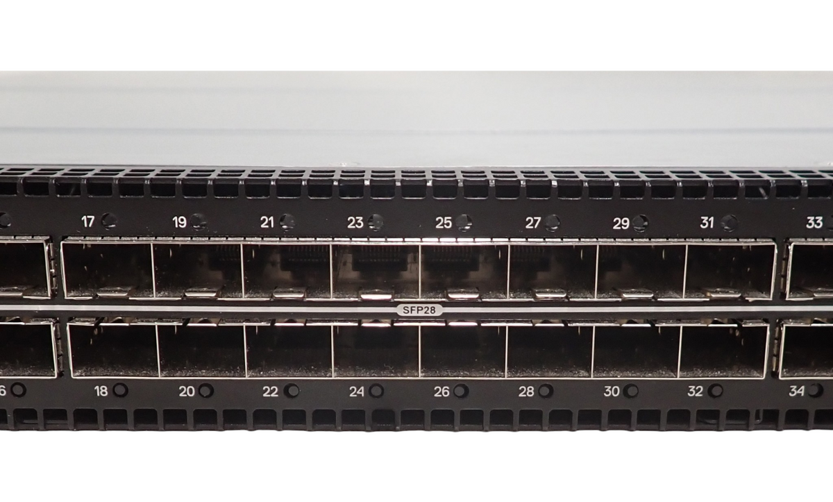 Dell PowerSwitch S5248F-ON 48x25G SFP 4x100G QSFP28 2x QSFP28-DD OS10 RA Switch
