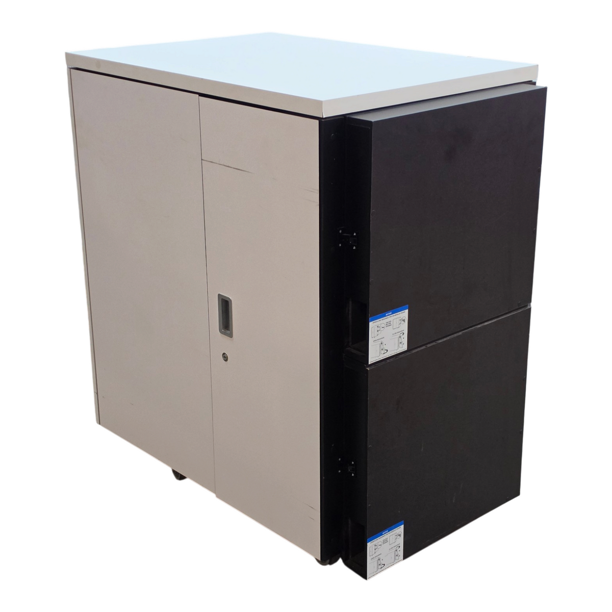 APC AR4024IX43 NetShelter CX 24U 750mm x 1130mm Soundproof Server Rack Enclosure