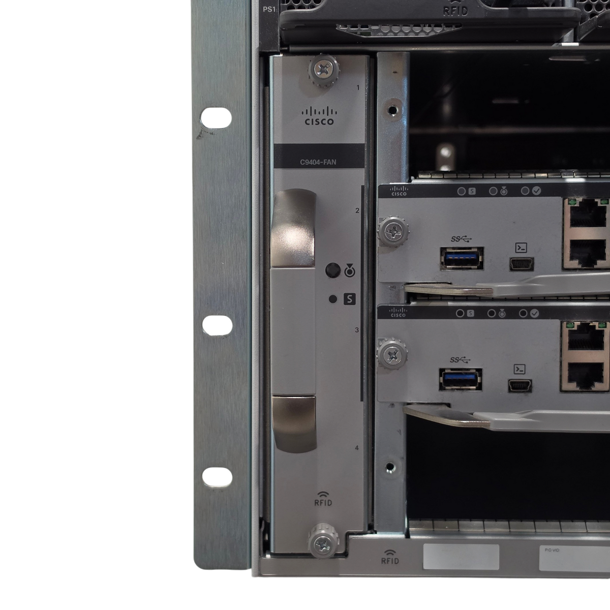 Cisco Catalyst C9404R 4-Slot 6U Switch Chassis w/ 2x C9400-SUP-1XL 2x 3200W PSUs