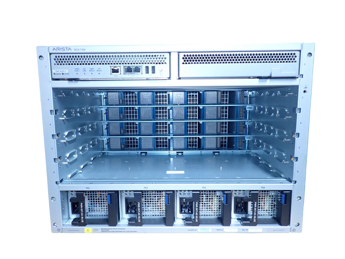 Arista DCS-7304 Switch chassis DCS-7300-SUP-D 4x DCS-7324X-FM  x  PWR-3KT-AC-B +