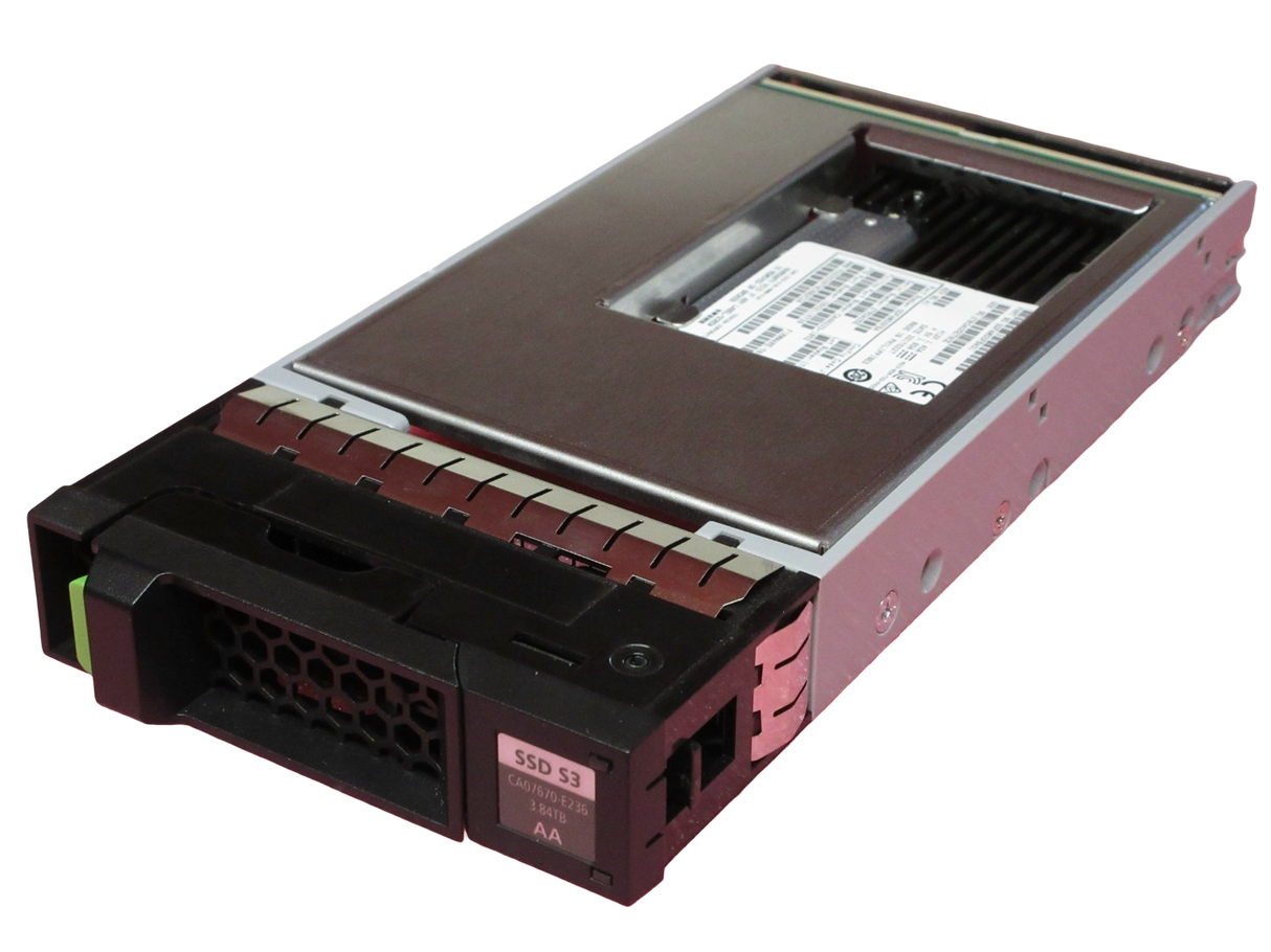 Fujitsu DX S3 S4 MLC SSD SAS 3.84TB 12G 3.5 CA07670-E236 10602115739 38049310