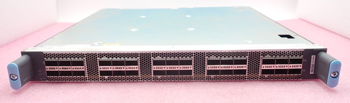 Juniper QFX10000-30C 30x 40GbE QSFP+/30x 100GbE QSFP28/96x 10GbE QSFP+ Line Card