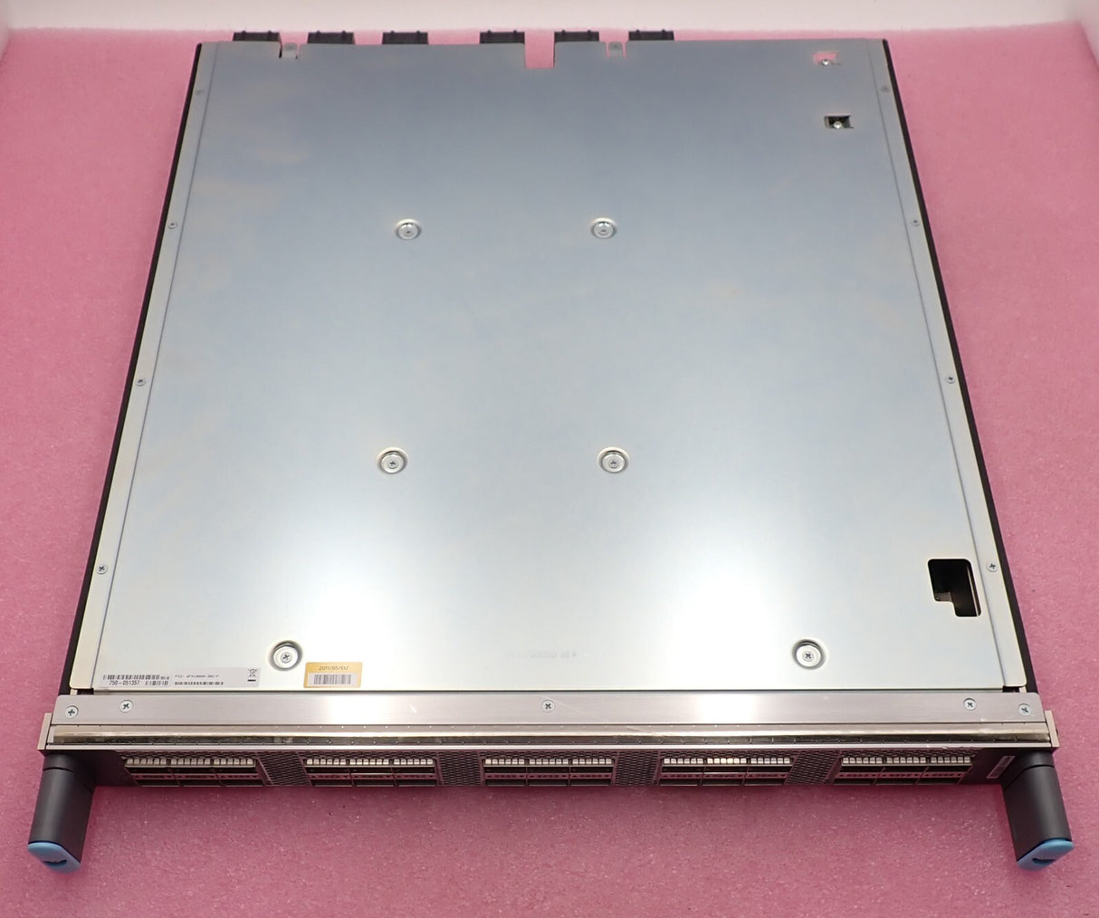 Juniper QFX10000-30C 30x 40GbE QSFP+/30x 100GbE QSFP28/96x 10GbE QSFP+ Line Card