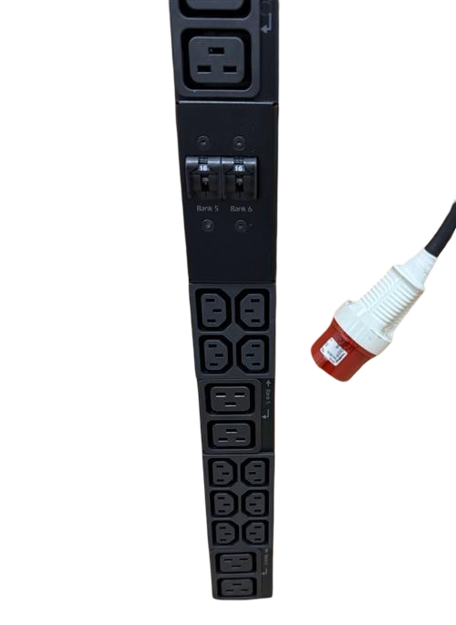 APC AP8886 Metered Rack PDU 32A 3PH 30x C13 12x C19 0U Power Distribution Unit