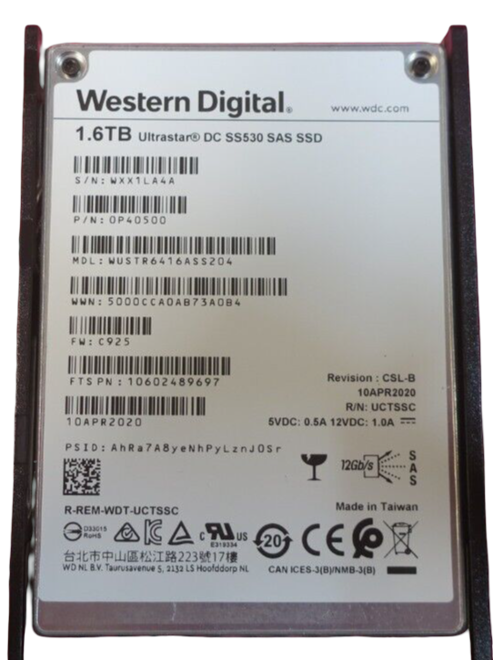 Fujitsu 1.6TB 2.5" SAS 12G MU Hot-Plug Solid State Drive SSD S26361-F5713-L160
