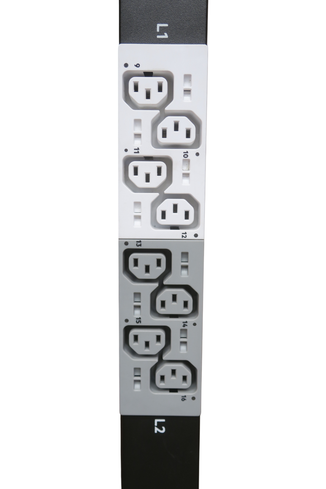 HPE G2 P9S18A 20xC13 4xC19 7.3kVA Metered Switched PDU 32A 230V 870120-001