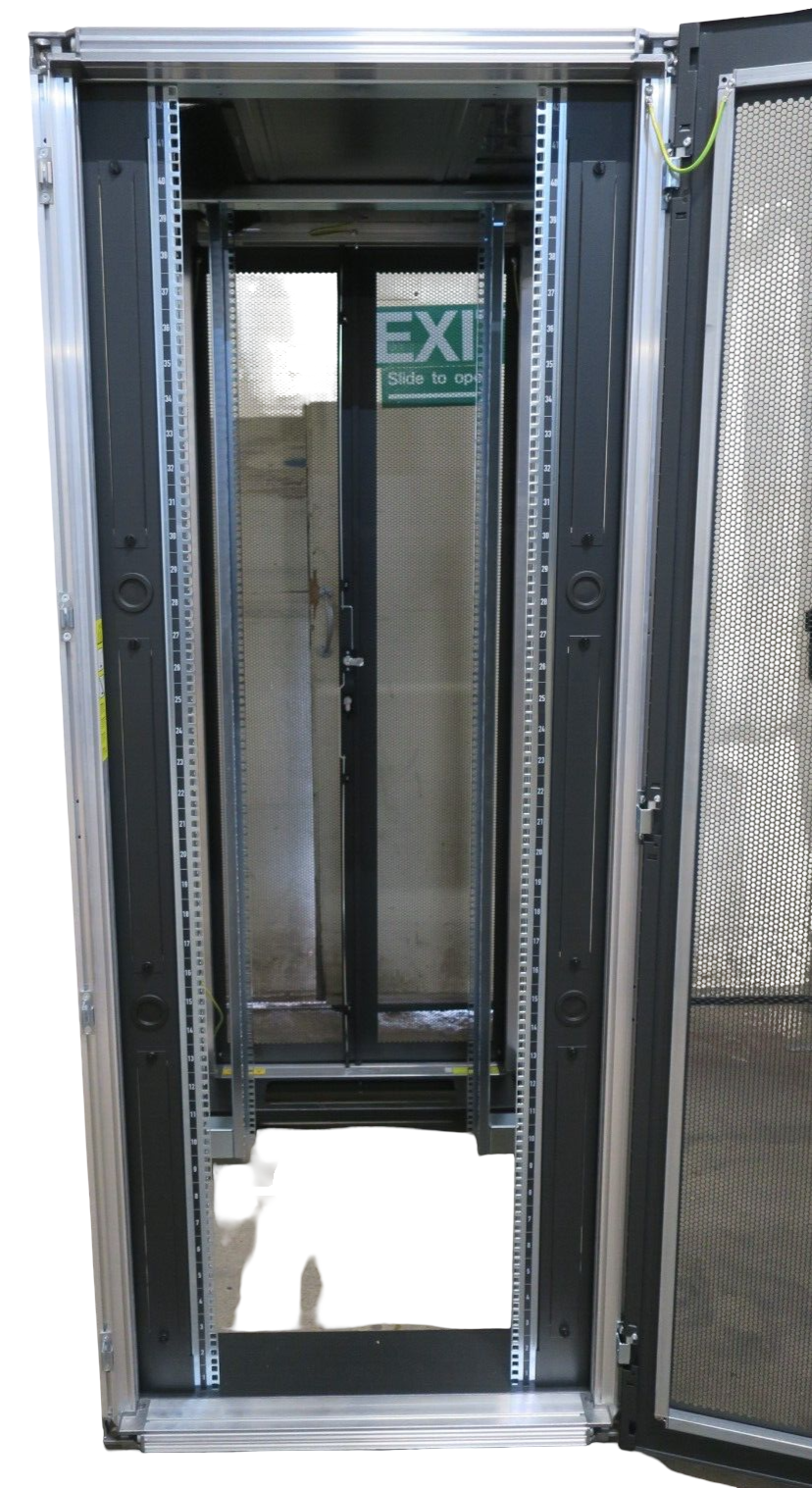 Fujitsu PrimeCenter Rack PCR M2 42U 800 x 1200mm Server Rack Cabinet A3C40190408