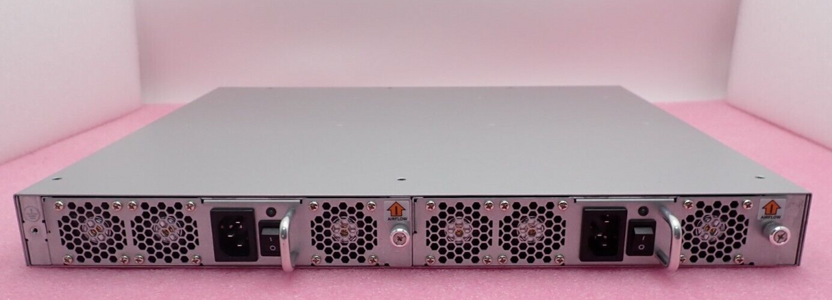 Brocade VDX 6740 BR-VDX6740-24-R 48x 1/10GbE SFP+ +4x 40Gb QSFP+ Ethernet Switch