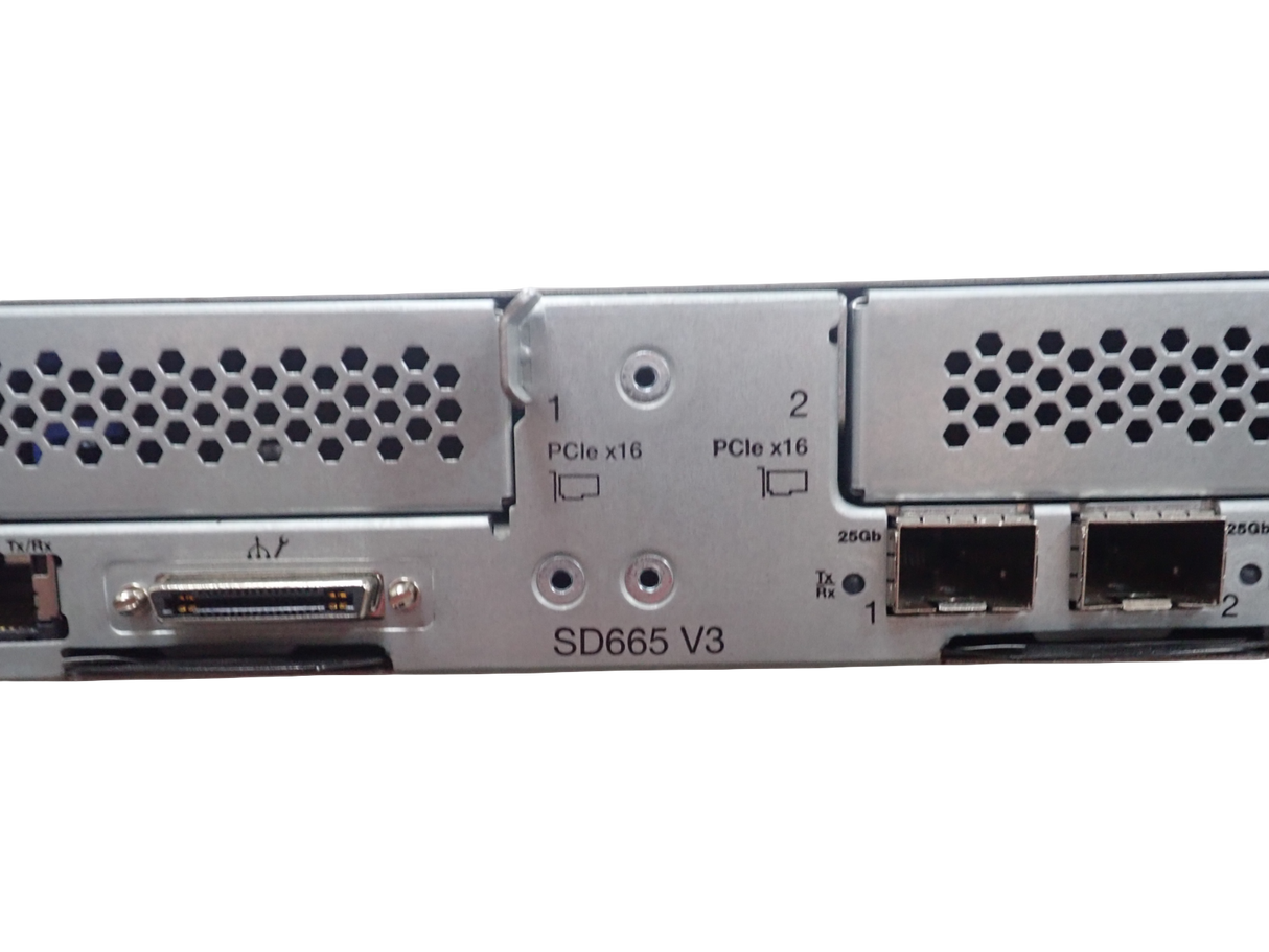 Lenovo SD665 V3 Neptune DWC 4x 5th Gen AMD EPYC Series 32x DDR5 Dual Node Server