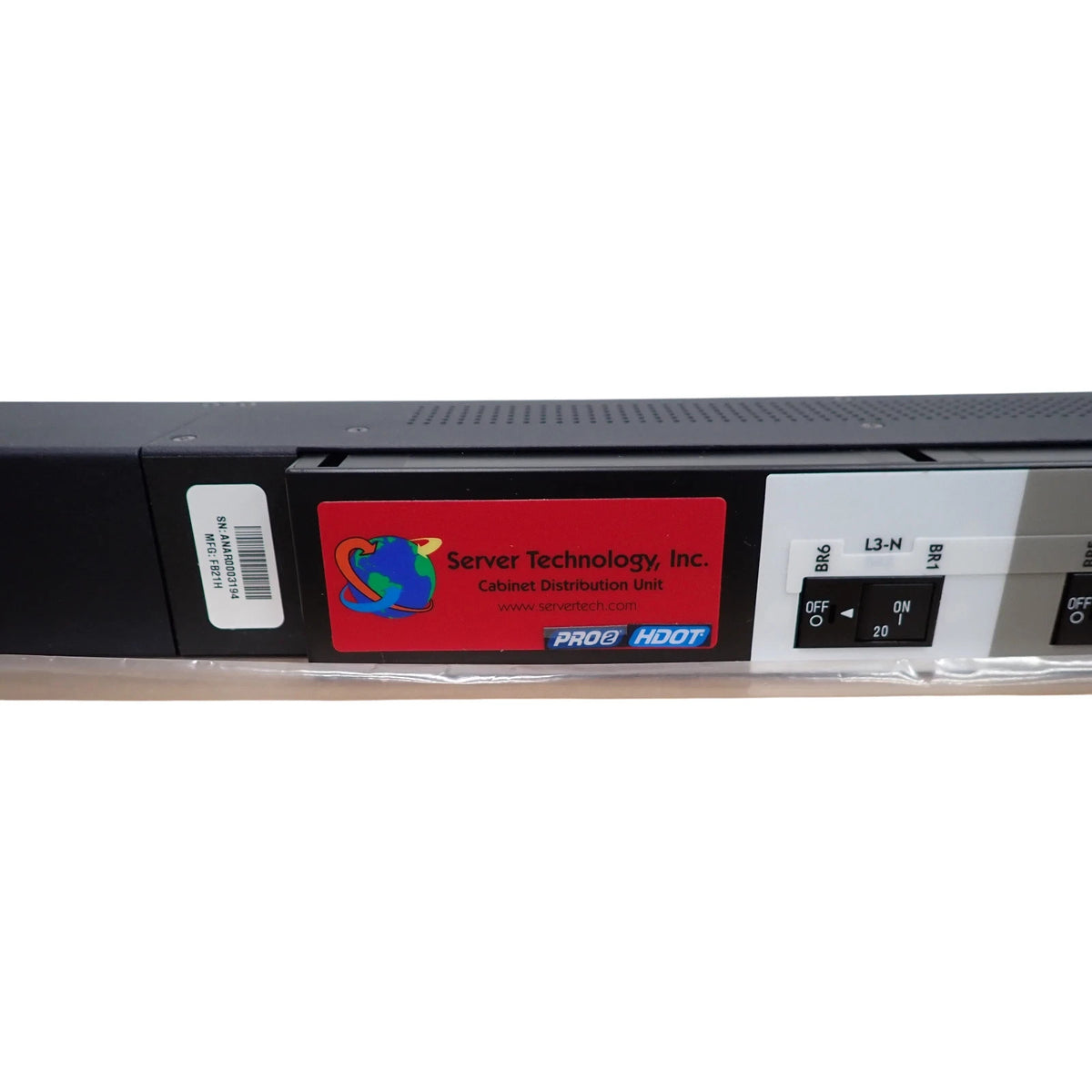 New Server Technology PRO2 0U 24x C13 12x C19 RED Switched PDU STV-FB636A-532P6