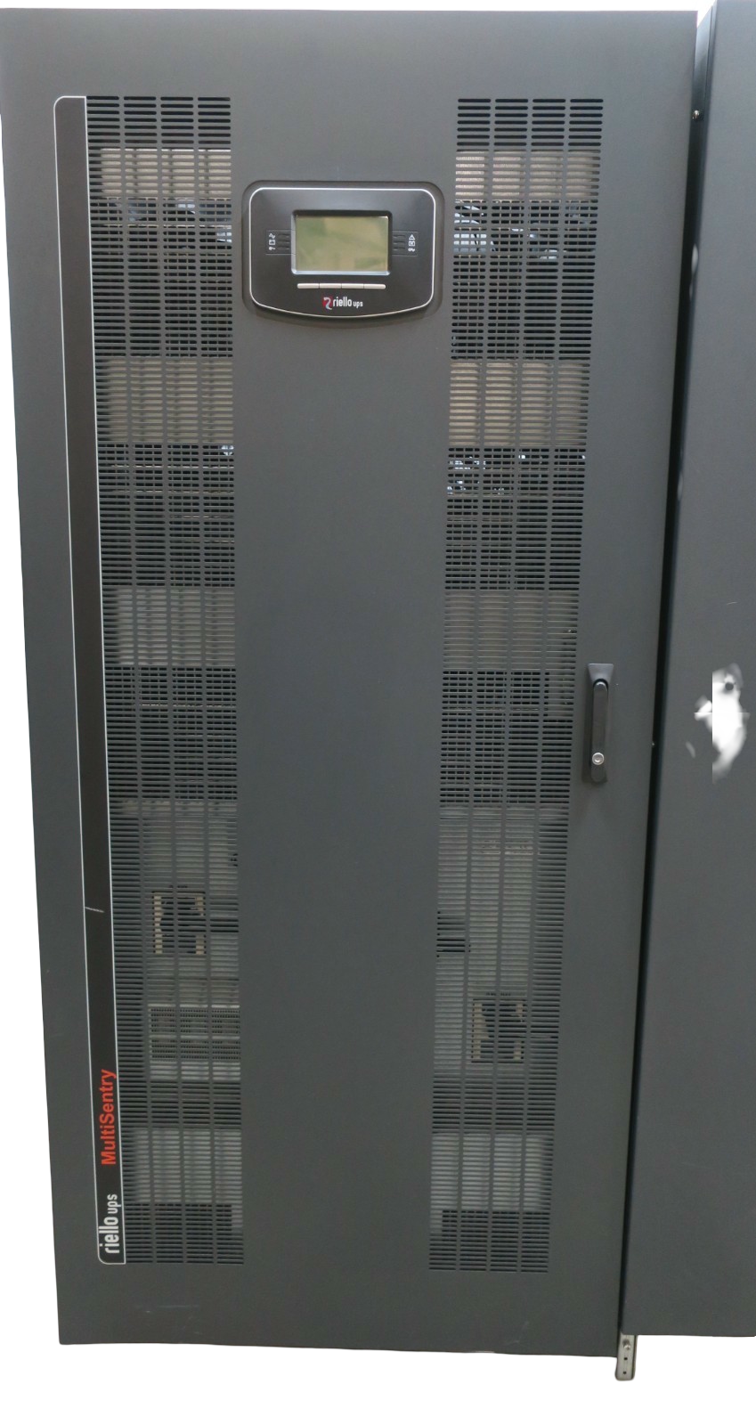 Riello Multi Sentry MST 200 200kVA 200kW 3 Phase Online UPS 80 x SWL1850FR