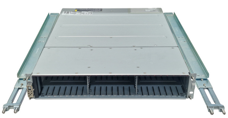 Fujitsu Eternus AF250 S3 24Bay 2x CA08606-D125 CM T3 2x CA07662-C009 Flash Array