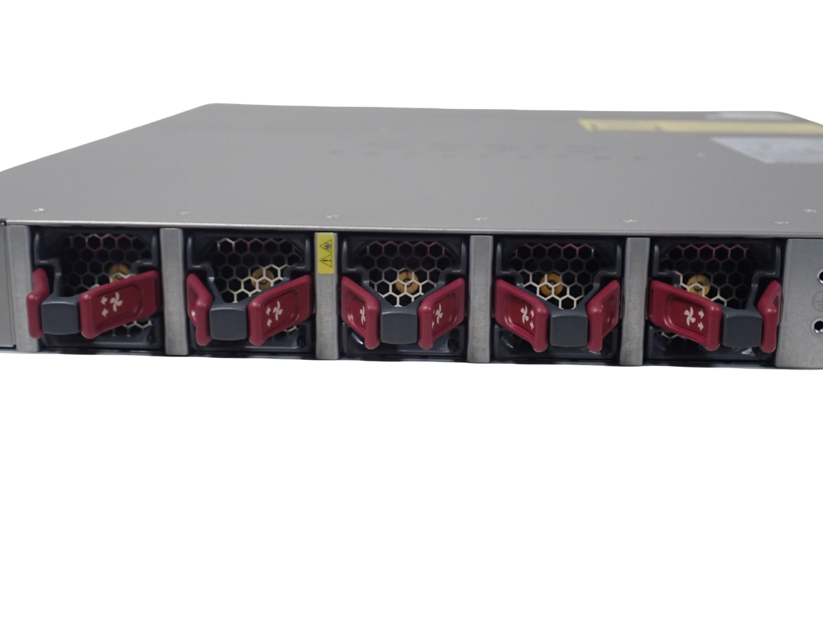 NEW Cisco Catalyst WS-C4500X-32SFP+ 40-Port 10G SFP+ C4KX-NM-8 1U Switch