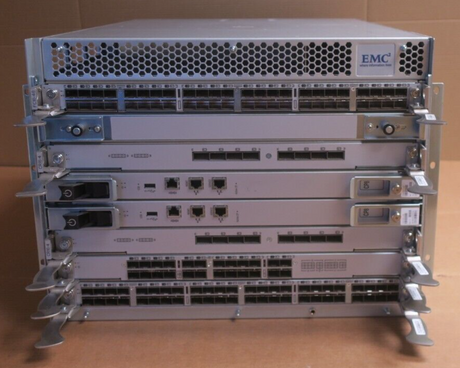 Brocade EMC DCX 8510-4 Backbone SAN Switch 2x FC16-48 2x CR16-4 2x CP8 1x FX8-24