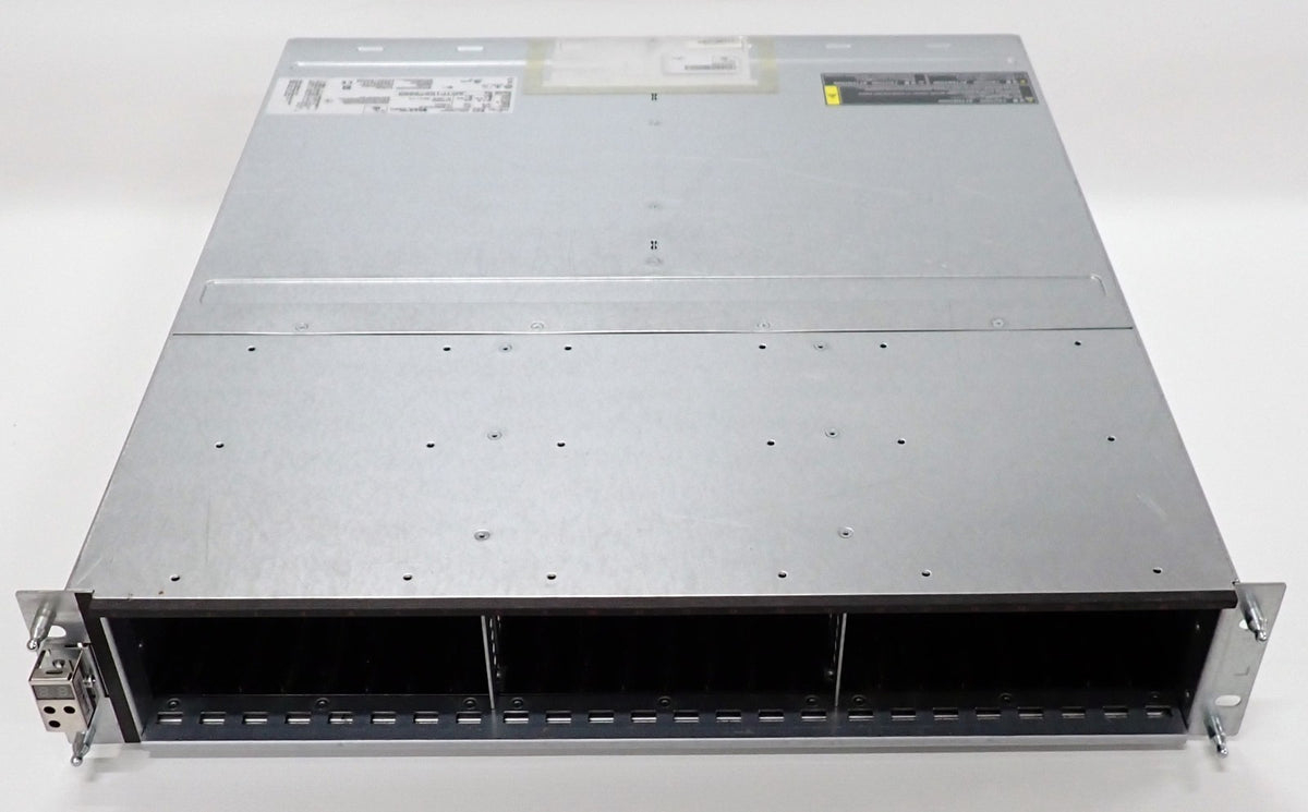 Fujitsu Eternus ETPEADU DX5/600 S3 24x 2.5" Drive Enclosure + 2x IOM12G + 2x PSU
