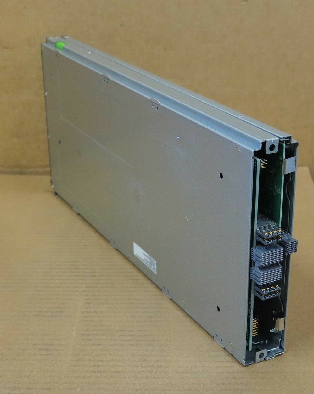 Fujitsu Primergy BX924 S3 Dual Server Blade CTO 8GB FC Mezz S26361-K1407-V200