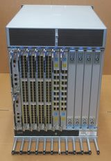 Brocade X6-8 / IBM SAN512B-6 8-Slot Gen6 Director 8961-F08 + 4x FC32-48 2xCPX6