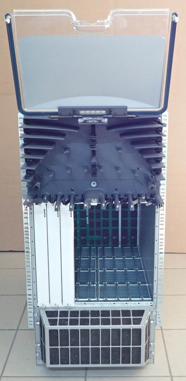Cisco Nexus N7K-C7010 21U 7000 10-Slot Network Switch Chassis 2x N7K-C7010-FAB-1