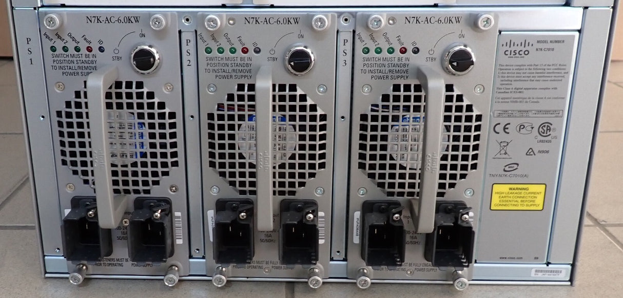 Cisco Nexus N7K-C7010 21U 7000 10-Slot Network Switch Chassis 2x N7K-C7010-FAB-1