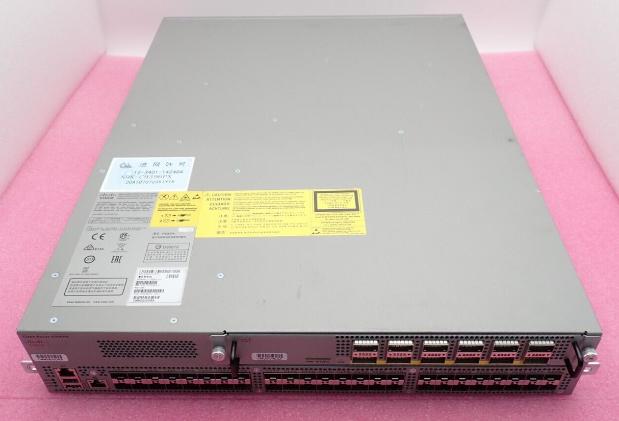 Cisco Nexus 9396PX N9K-C9396PX 48x 1/10GE SFP+ + N9K-M12PQ 12x 40GE QSFP Switch